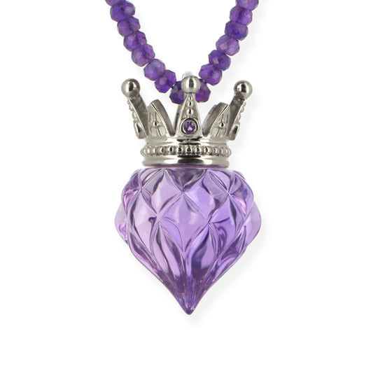 Herrlicher Kronenzapfen aus handgeschliffenem Amethyst mit 585 Weißgoldkrone inklusive Amethystkette in der Länge 80 cm - EINZELSTÜCK