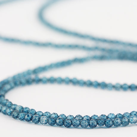 Facettierte London Blue Topas Kette mit Tonnenschloss in der Länge 80 cm