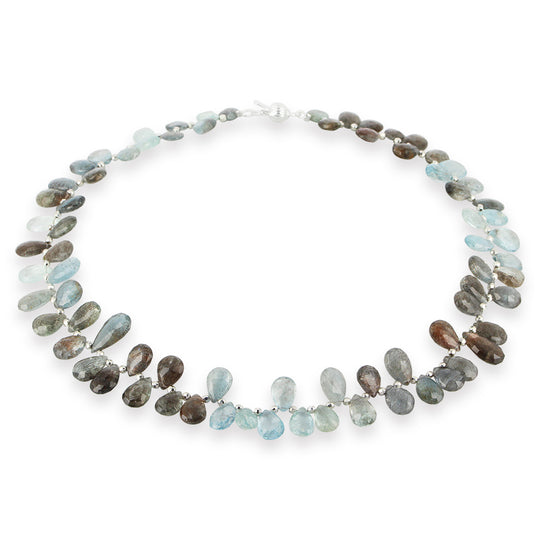 Facettierte Aquamarin und Rauchquarz Kette mit Kugeltonnenschloss in der Länge 45 cm