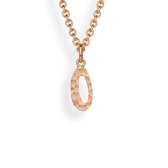 ABC kleiner Buchstabe O Anhänger mit geschnitzter Struktur