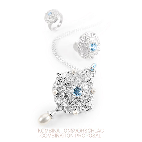 Queen Lisbeth großer Ornament Ring mit Topas.