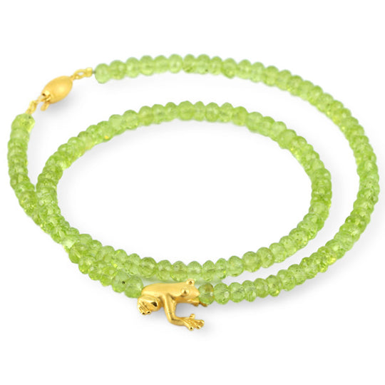 Froschkönig facettierte Peridot Kette mit Frosch in der Länge 45 cm