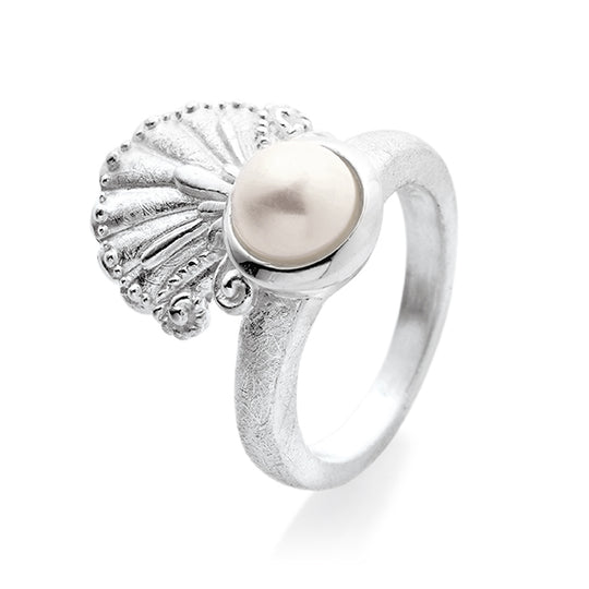 Strandgut kleiner Muschel Ring mit Perlbouton