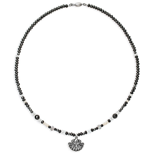 Strandgut Edelstein Collier aus Onyx Hämatit und Labradorit mit einer Muschel in der Länge 45 cm