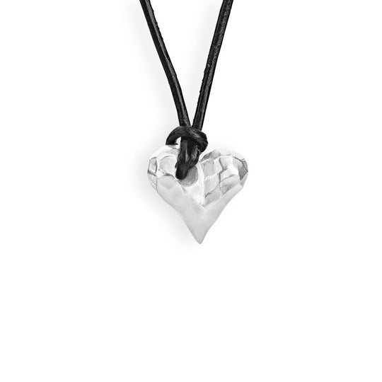 Heartbreaker kleiner Herz Anhänger inklusive Lederband