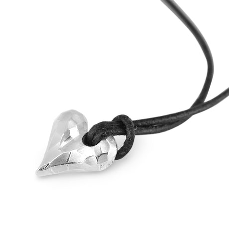Heartbreaker kleiner Herz Anhänger inklusive Lederband