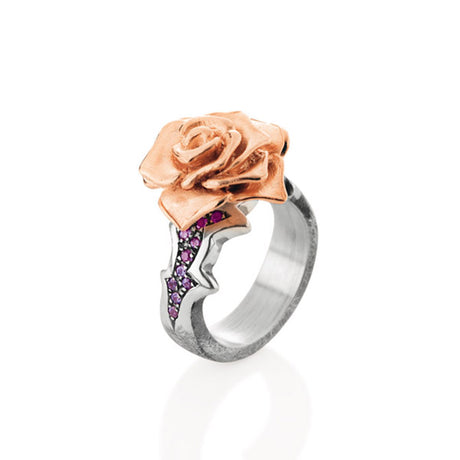 Rose of Antoine kleiner Ring mit Rose und Rhodolithpavée